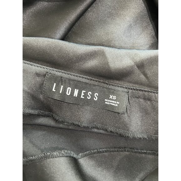 LIONESS Daydream Off Shoulder Top in Onyx - Picture 5 of 5